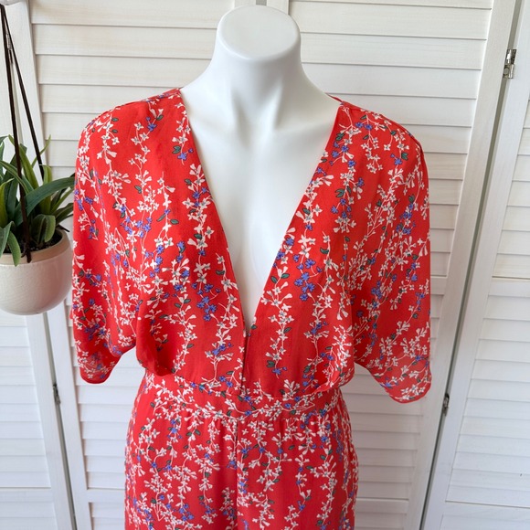 Anthropologie Moon River Red Floral Print Jumpsuit Open Back Wide Leg Size M - Picture 2 of 15